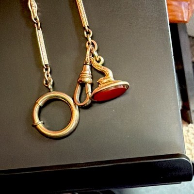 Vtg TESTED 15K SOLID GOLD 2.8g AGATE ROMAN DOLPHIN FOB w GOLD FILL MFG CHAIN 14 