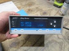 Cole-Parmer DIGI-SENSE 89000-00 Temperature Controller