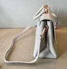 Foto 5 di 7