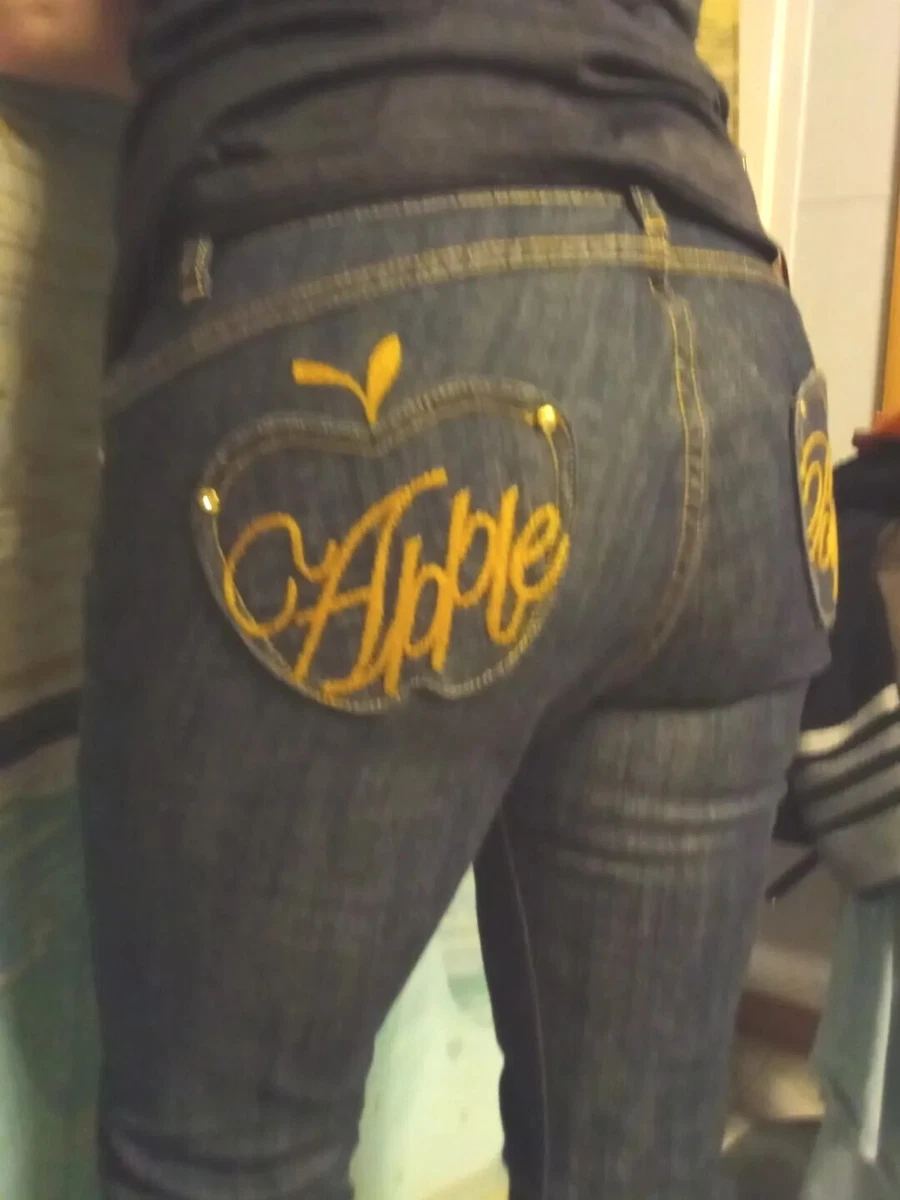 Apple hotsell bottoms jeans