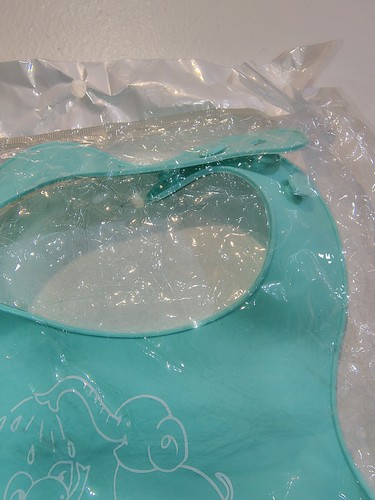 Waterproof Silicone Adjustable Bibs for Babies and Toddlers With Bag - 第 4/8 張圖片