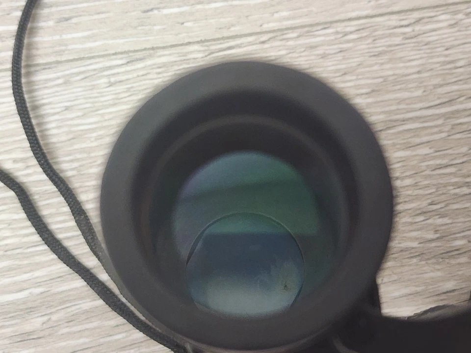 Celestron 8x25 Field 8.7 Degree 456ft at 1000yds Compact Binoculars AS IS READ - Image 3 of 4