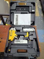 DeWalt DPN1850-XJ 18 Gauge Brad Air Nail Gun Kit