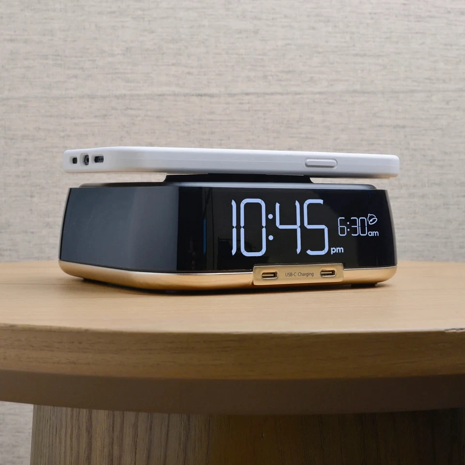 Soporte de marca | CubieTrio | Reloj despertador de carga fácil de usar y conveniente | Qi... Foto 2 de 4