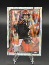 🔥2025 Topps Chrome Ray Wave Parallel Joe Burrow #61 Cincinnati Bengals NFL🔥