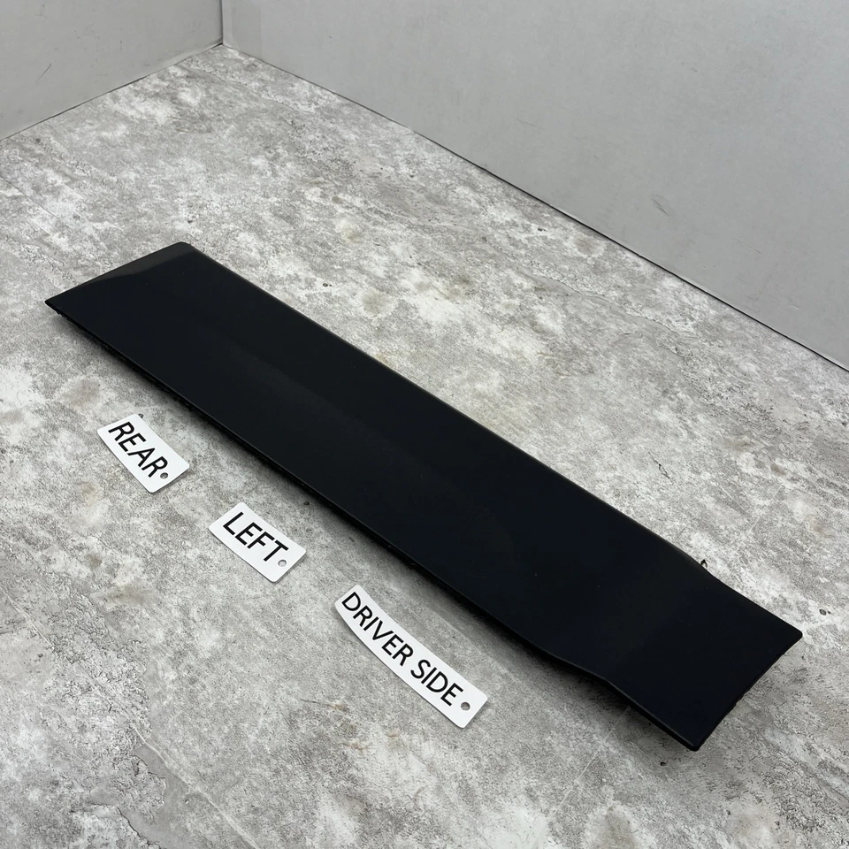 Panel de moldura exterior puerta trasera izquierda Jeep Patriot 2011-2017 5182579AB Foto 2 de 4