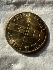 GENERAL MOTORS MOTORAMA OF 1954 MEDAL GM TOKEN CHEVROLET PONTIAC CADILLAC COIN