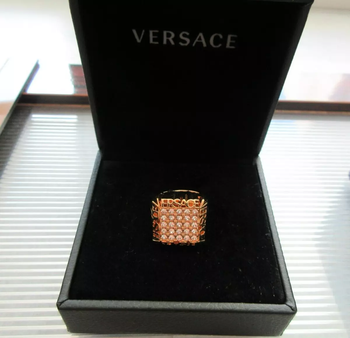 Medusa Square Ring Gold | Versace US