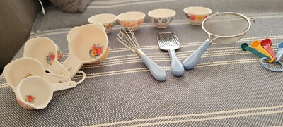 Pioneer Woman Brilliant Blooms Kitchen Essentials NEW