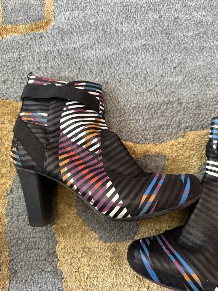 Camper Multicolor Funky Botas al Tobillo Cuero Usadas en Excelente Condición 8 38 Foto 3 de 4