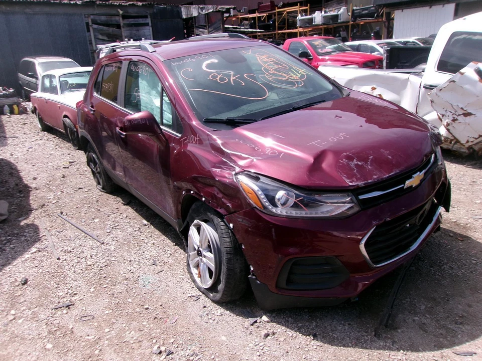 Used Rear Spoiler fits: 2017 Chevrolet Trax Rear Grade B Foto 2 de 4