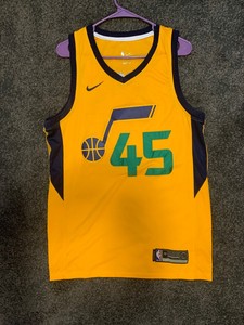 nike donovan mitchell jersey