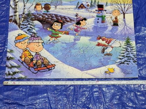 Peanuts Snoopy's Skating Party Christmas Happy Holidays Puzzle 48 Piece Hallmark - Picture 5 of 6