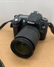 Nikon D80 Digital SLR Camera w/ 18-135mm AF-S DX Zoom Nikkor Lens