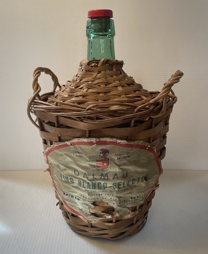 Vtg Wicker Wrapped Demijohn Dalmau Tarragona Green Glass Wine Bottle 13”h x 8.5”