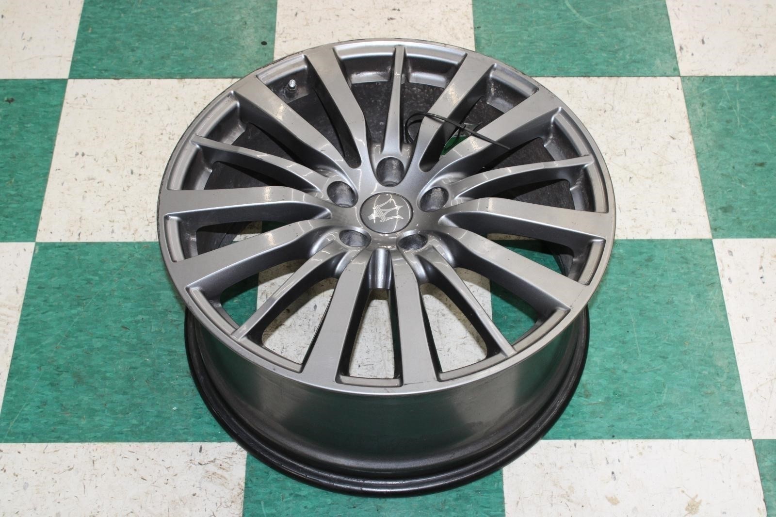 Maserati Ghibli 2014-2019 Front Wheels 8 pcs