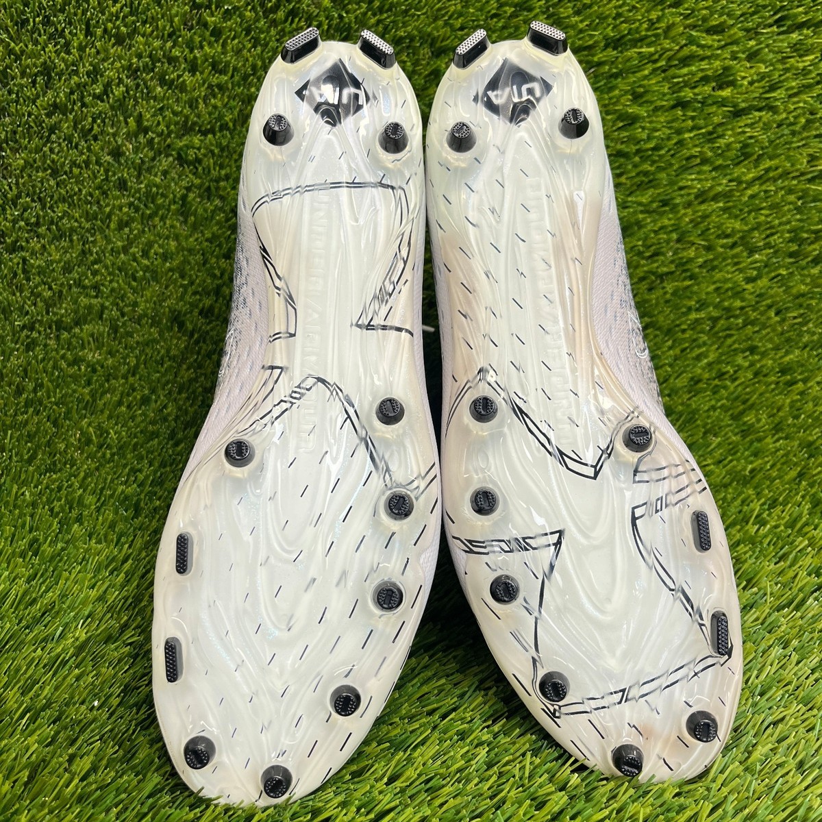 Under Armour Spotlight Lux MC 2.0 football cleats Sz 11.5 Black White‎ New Amazon.com | Under Armour Men main image 2