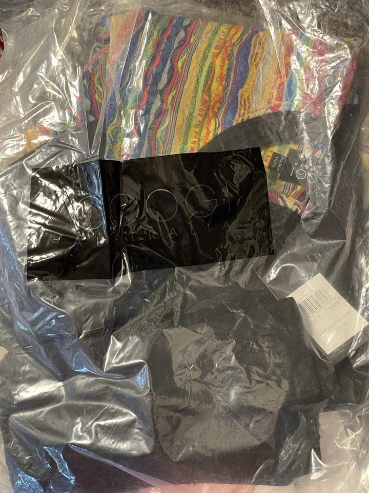 Coogi Australia Tribute polar cuello redondo para hombre mediano negro/multi Foto 4 de 4