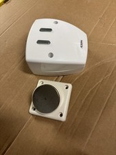 Agrippa Wireless Sound-Activated Fire Door Holder White