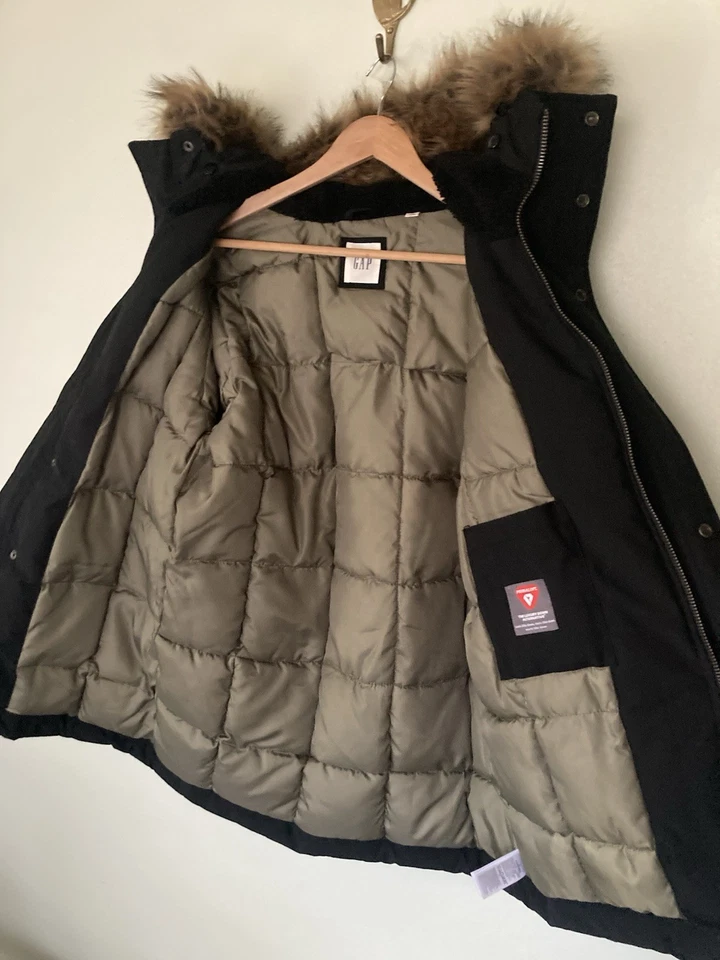 Abrigo Gap Parka Para Hombres M Parka Chaqueta de Campo Forrada de Piel Sintética Acolchada Aislada Foto 3 de 4