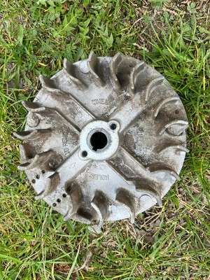 Schwungrad Polrad Motor B&S Intek 60 Briggs Stratton Wolf Cart