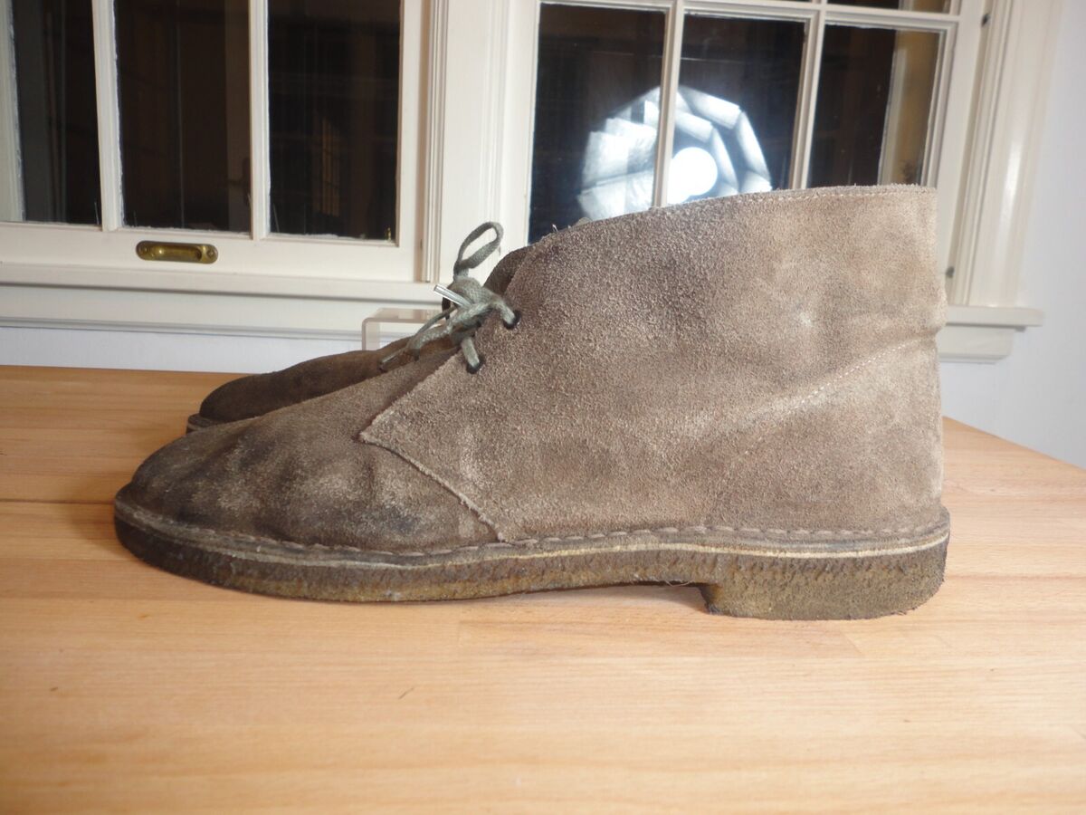 Men's Shoes Clarks Originals DESERT BOOT Taupe Suede Leather Men's Shoes Clarks Originals DESERT BOOT Taupe Suede Leather