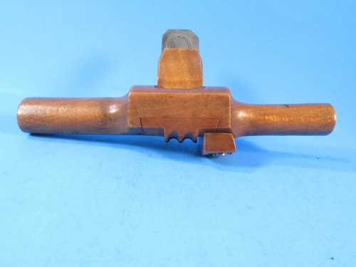 showy coachmakers curved double reed wood molding shave spokeshave Moulson iron