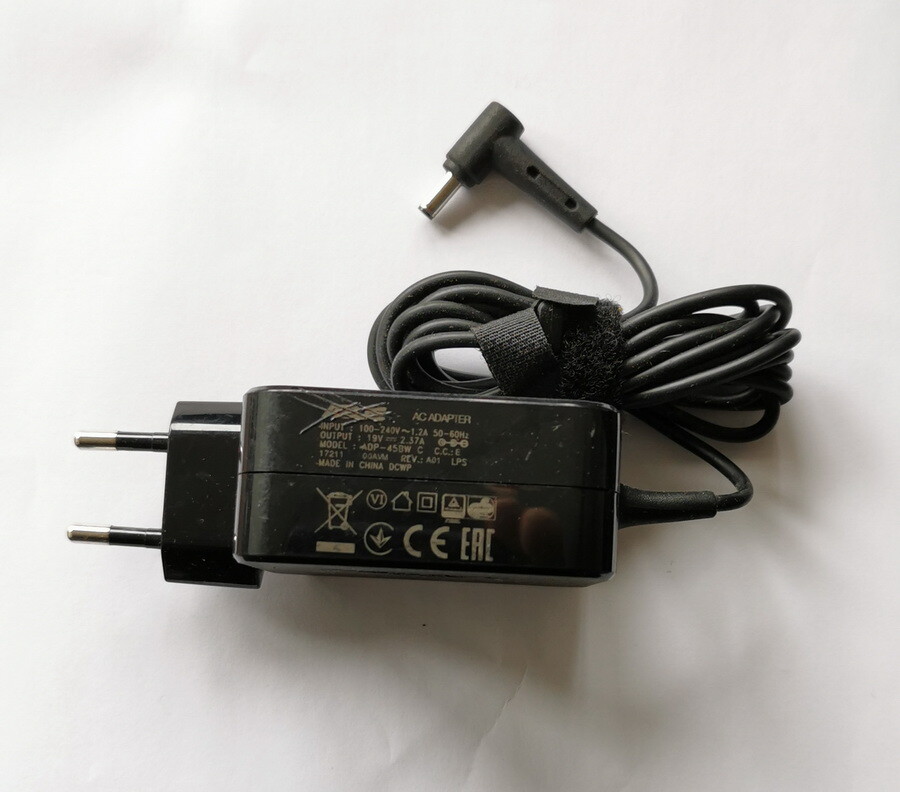 New Genuine Asus AC Adapter Charger ADP-45AW A 19V 2.37A 45W 4.0*1.35mm