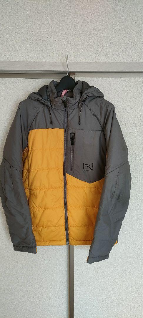 スノーボード BURTON AK PRIMALOFT Jacket size XS Burton AK Primaloft Men's Size XS Snowboard Jacket Yellow
