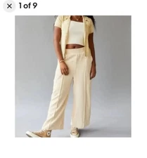 Urban Outfitters High Rise Cropped Wide Leg Pull On Corduroy Cargo Women’s Small