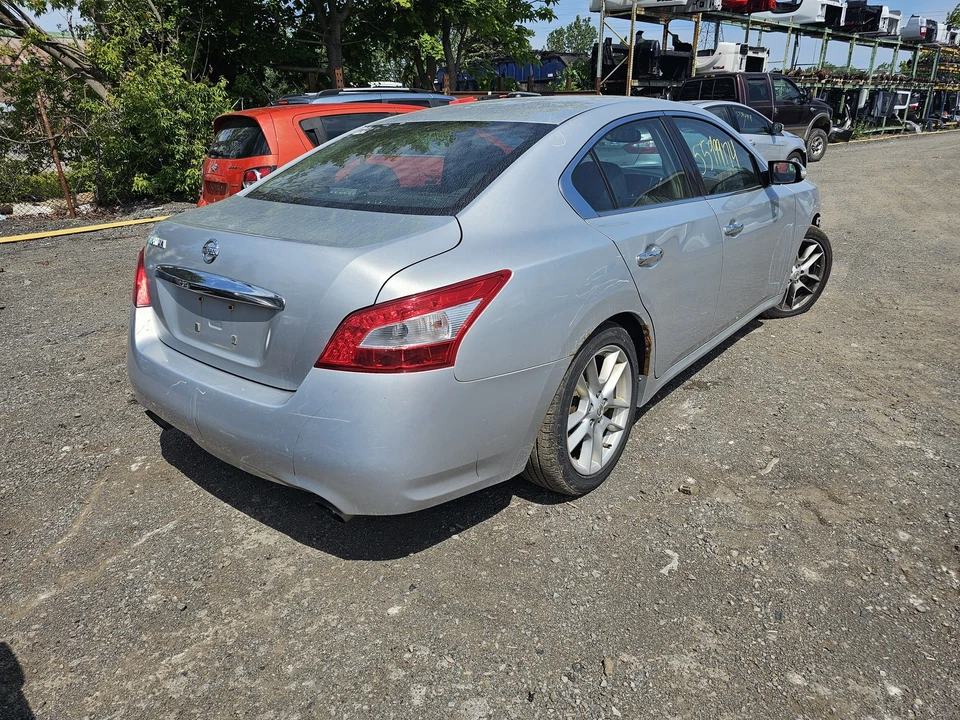 Cilindro maestro de freno usado se adapta a: Nissan Máxima Grade C 2009 Foto 4 de 4