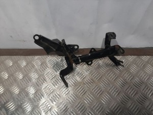 Subaru Impreza IV 2016 Halterung ABS Steuergerät ATV440