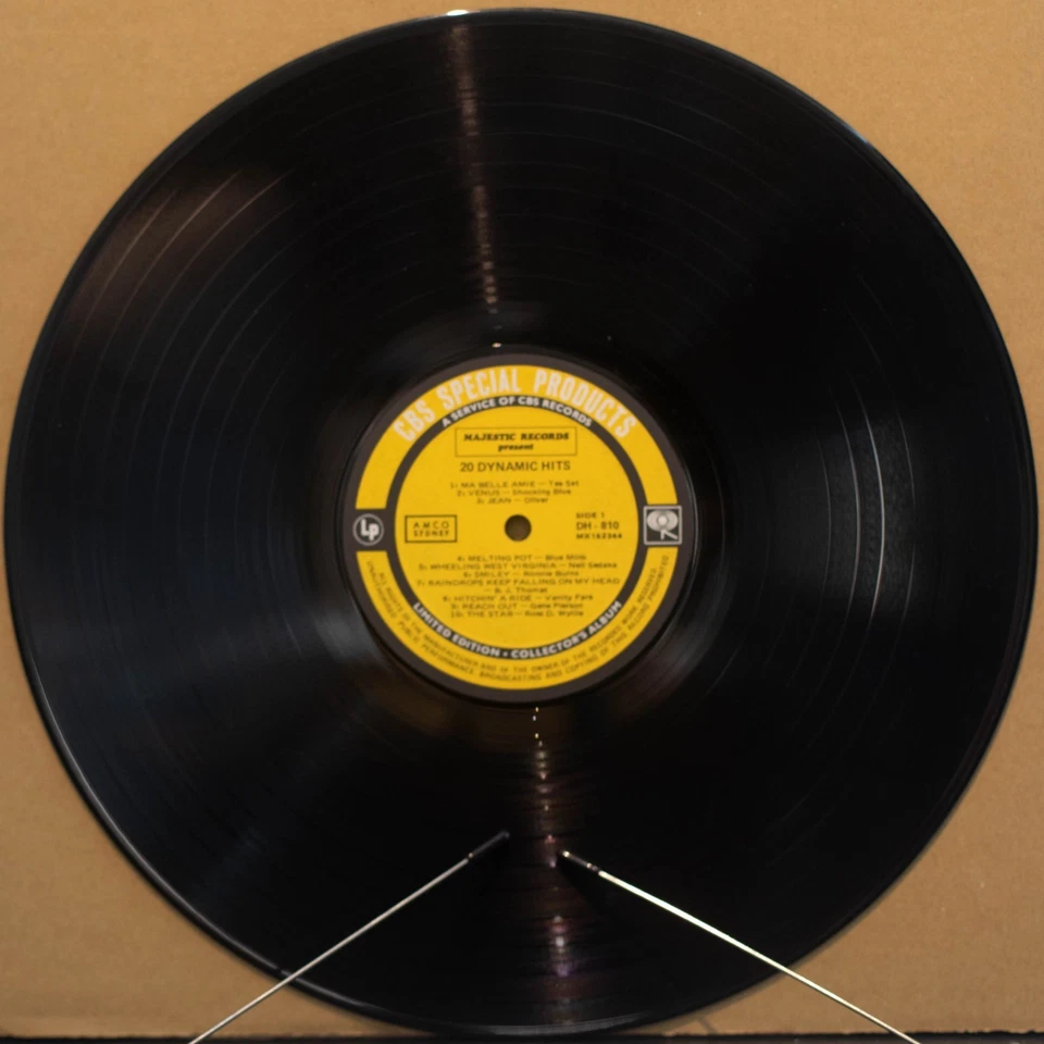 20 DYNAMIC HITS - VARIOUS - Vinyl LP - Majestic - 1970 - VG FREE POSTAGE (2938) - Image 2 of 4