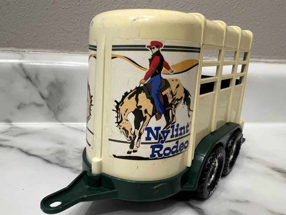 Remolque Nylint Rodeo 1997 plástico para caballos 7" x 4,5" Rockford Illinois EE. UU. 27902 Foto 4 de 4