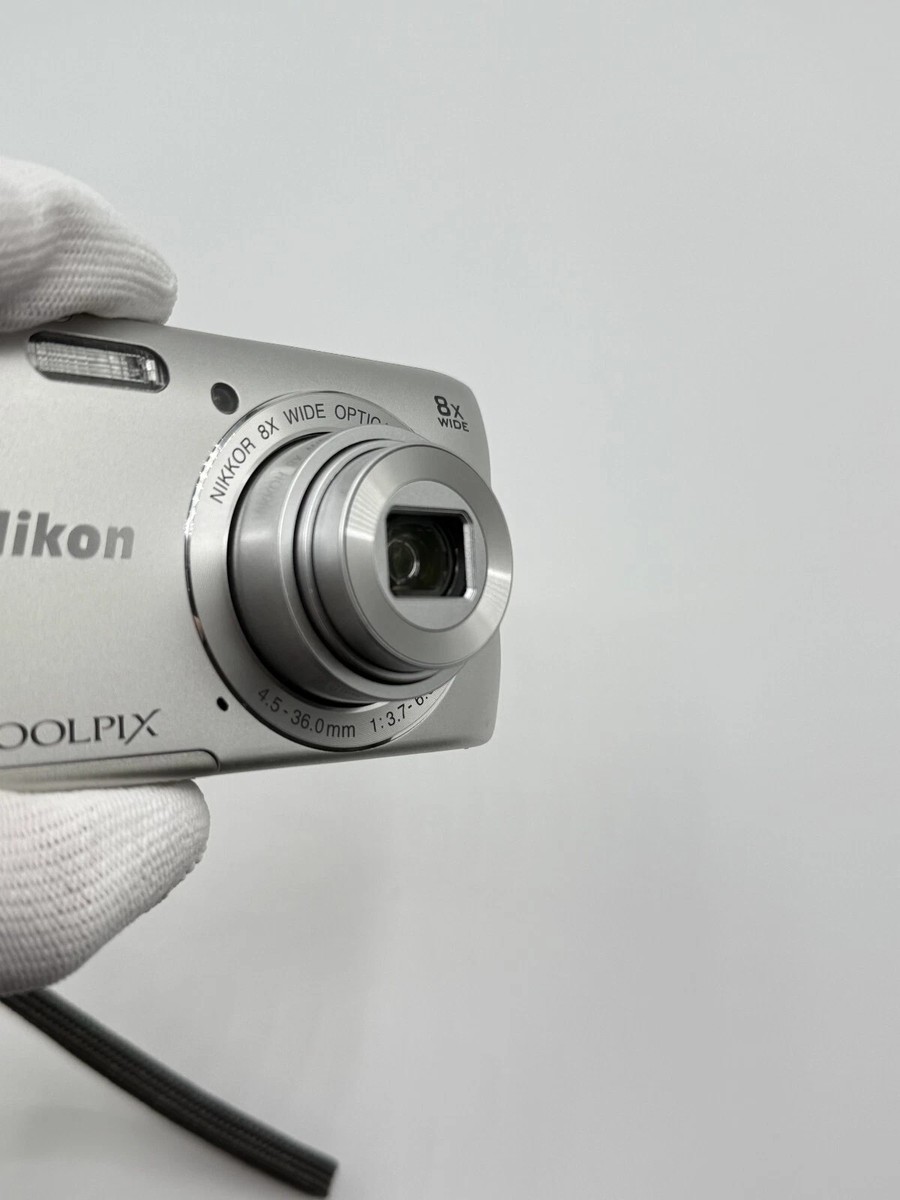 Nikon COOLPIX S3700 20.0MP 8x Optical Zoom Digital Camera Pink