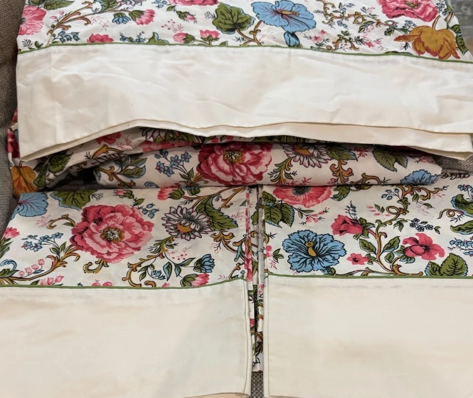 Springmaid Wondercale FULL SHEET SET81" x 104" Flat Fitted 2 Cases English Manor - Image 3 of 3