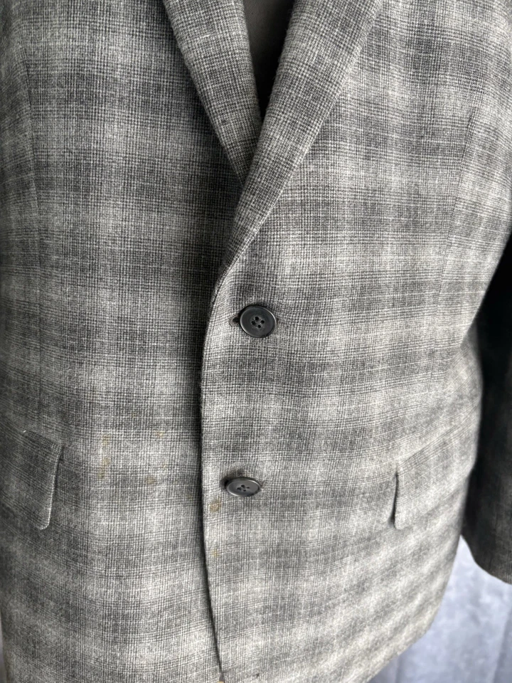 Abrigo deportivo John Varvatos blazer sin estructura gris jaspeado para hombre talla 44R usado en excelente estado Foto 4 de 4