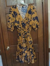 Shein Curve Gold & Navy Blue Floral Surplice Ruffled Hem Dress & Tie Belt - 2XL