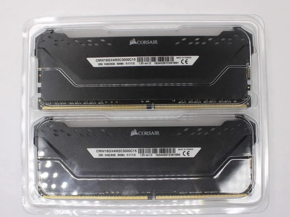 Corsair Vengeance RGB Pro - 16GB (2 x 8GB) - PC4-24000 - (DDR4-3000) Memory - Image 2 of 2
