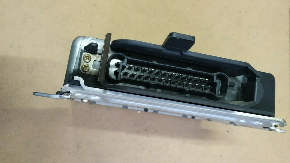 Unidad de control del motor BMW E30 E34 324td 524td ECU 0281001063 @Great@ Bosch Foto 3 de 3