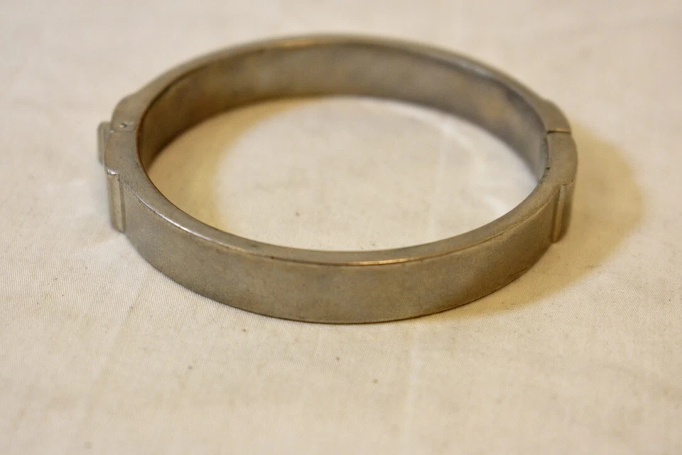 Brazalete brazalete ANN TAYLOR plateado talla 7 a la venta Foto 2 de 4