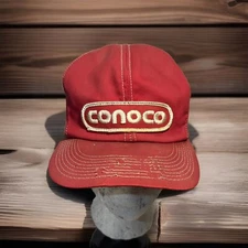 Vintage Conoco Oil Gas Hat Cap Men’s Red SnapBack Trucker Mesh Embroidered