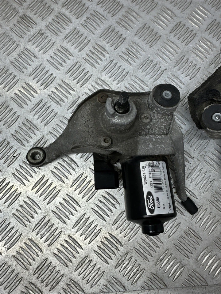 Juego de limpiaparabrisas delantero personalizado Ford Transit 2017 fabricante de equipos originales motor izquierdo y derecho Foto 3 de 4