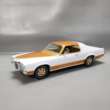 Ertl 1969 Pontiac Grand Prix White Gold 1:18 Scale Diecast Limited Edition