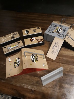 tony hawk tech deck skatepark ramp set