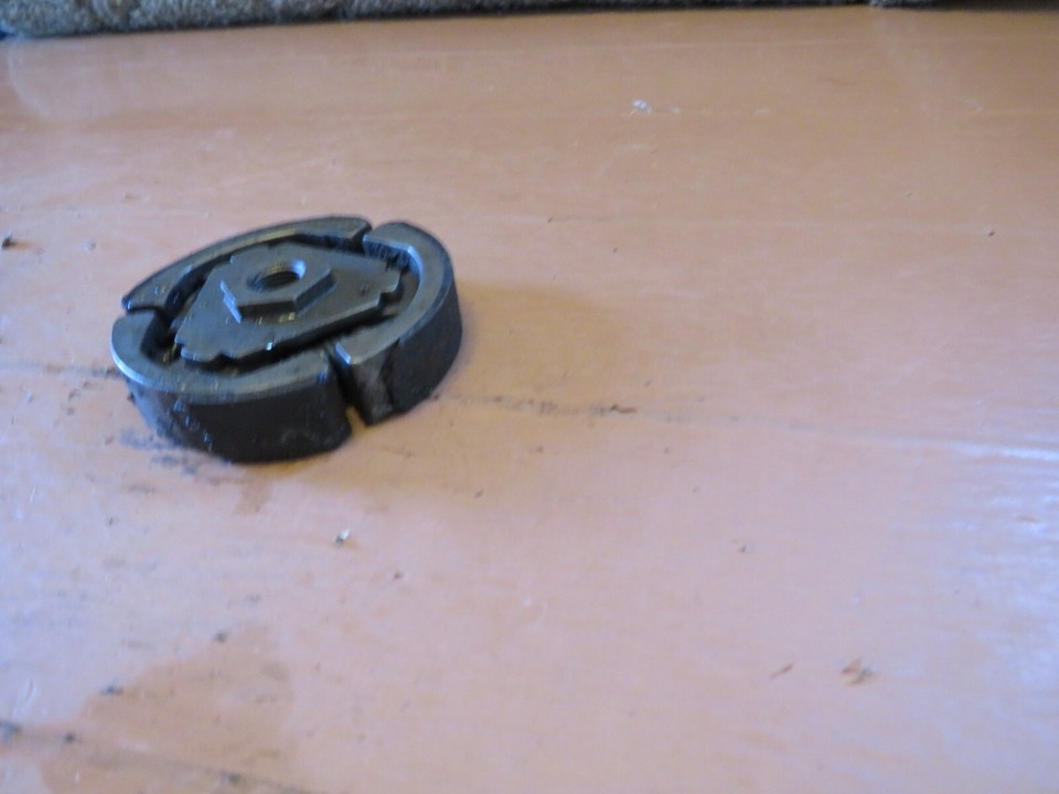 Stihl 041 Farm Boss Chainsaw OEM Clutch (for parts) eBay