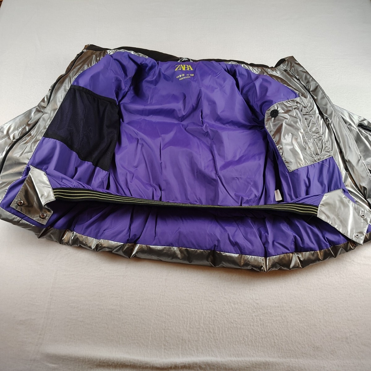 雪　9/26まで cylinder-head-mercury-and-