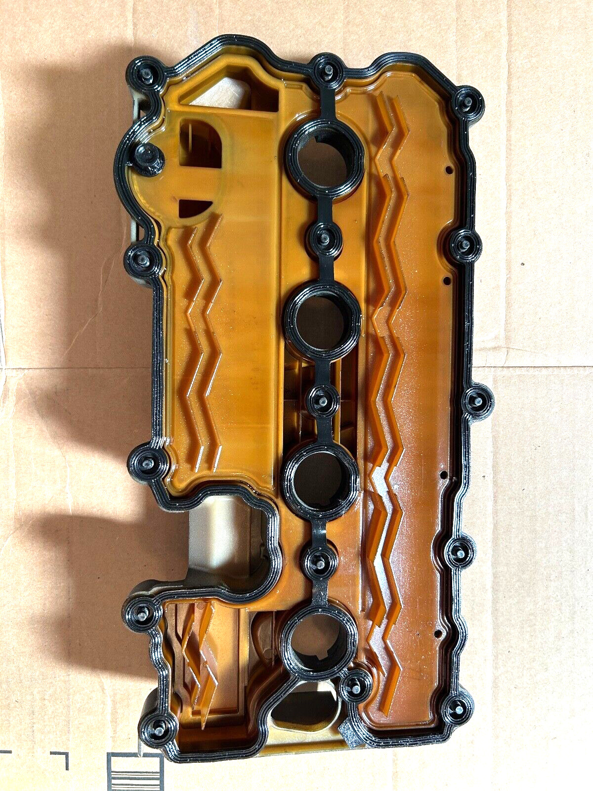 2008-2015 AUDI R8 4.2L LEFT DRIVERS SIDE VALVE ROCKER CAM COVER 079103471BA