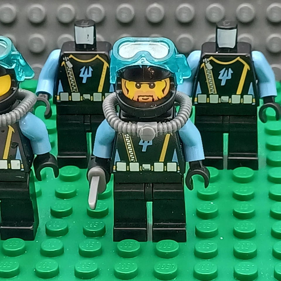 LEGO AquaRaiders Minifigures and parts lot - Image 4 of 4