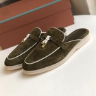 Foto 12 di 30